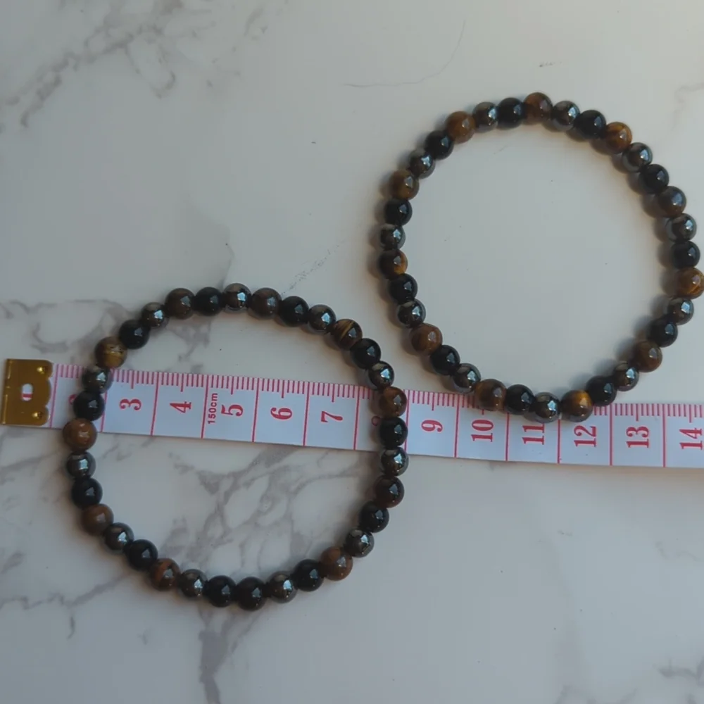 None 6mm beads